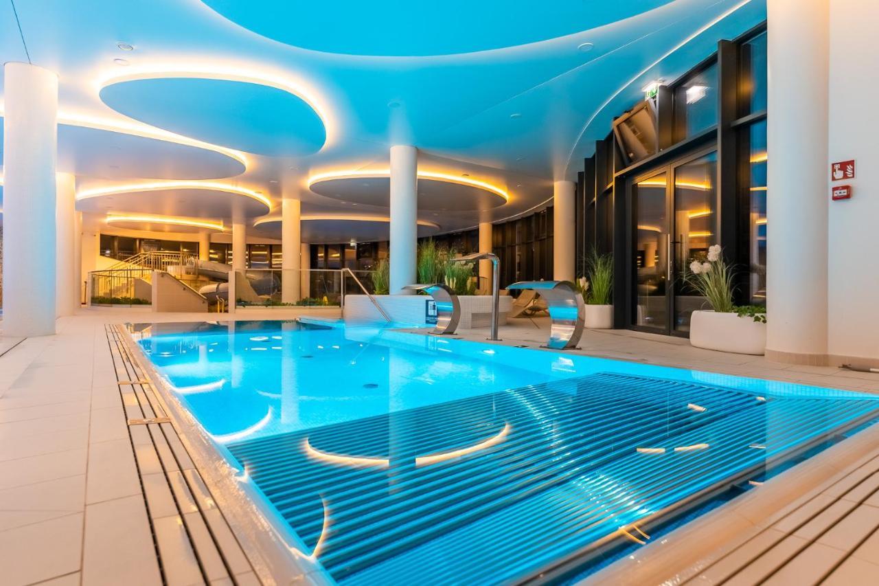 Apartament Lux Tukan B003, Polanki Aqua - Holiday City Kołobrzeg Exteriör bild
