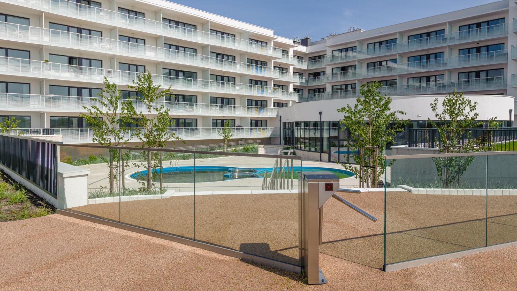 Apartament Lux Tukan B003, Polanki Aqua - Holiday City Kołobrzeg Exteriör bild