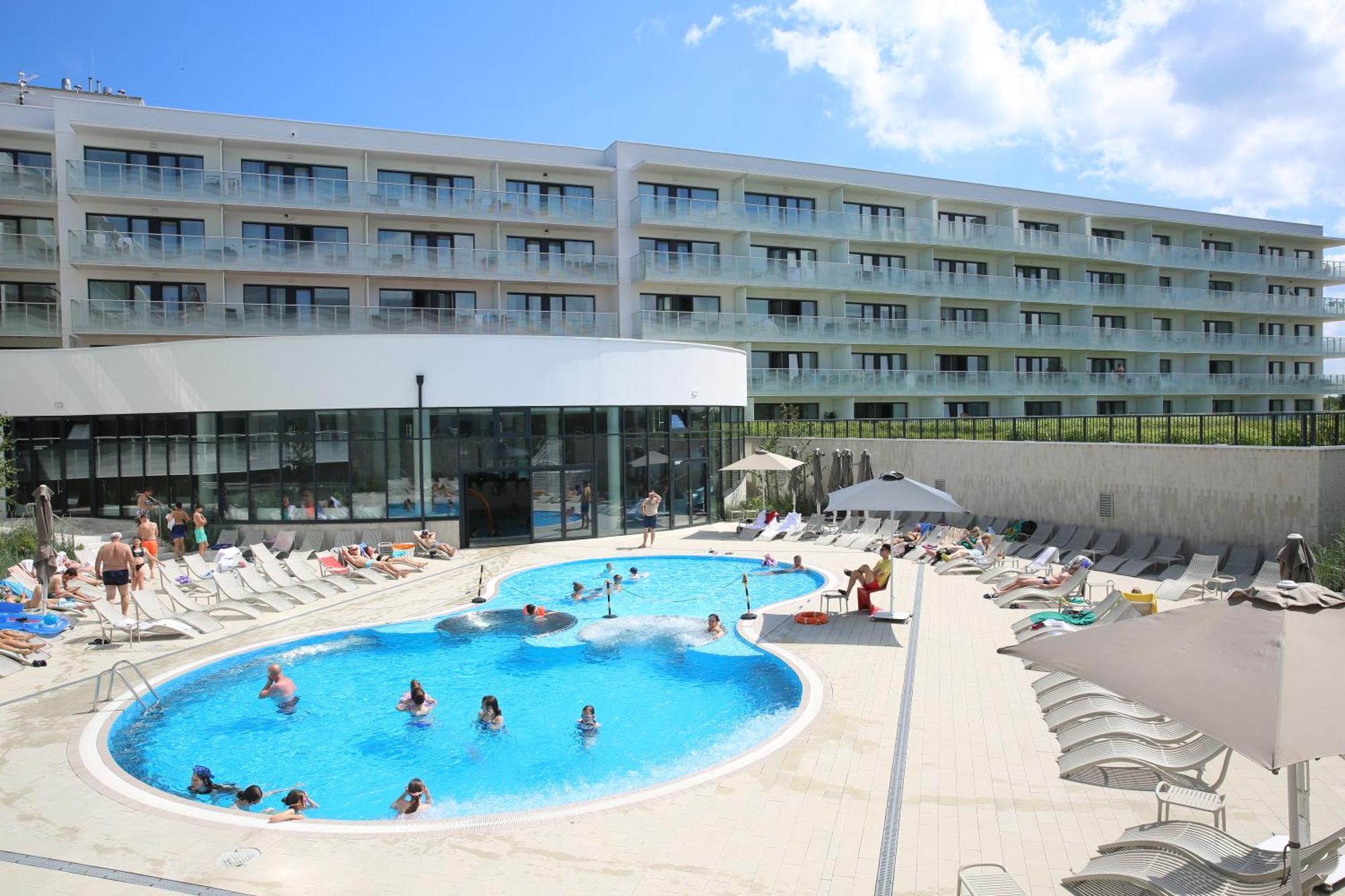 Apartament Lux Tukan B003, Polanki Aqua - Holiday City Kołobrzeg Exteriör bild